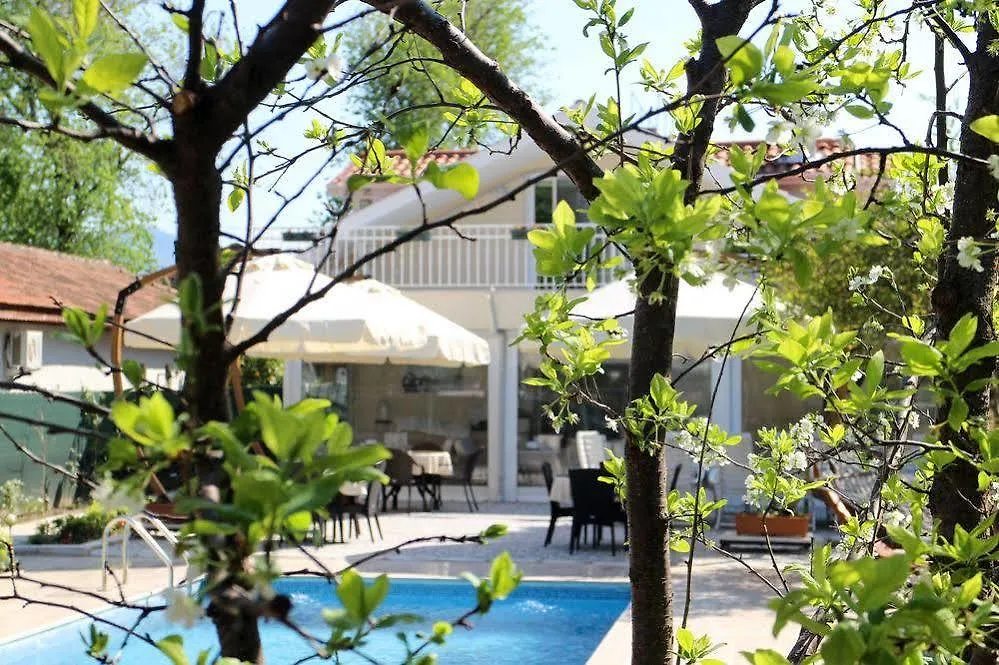 Hotel Arp Dalyan 2*,