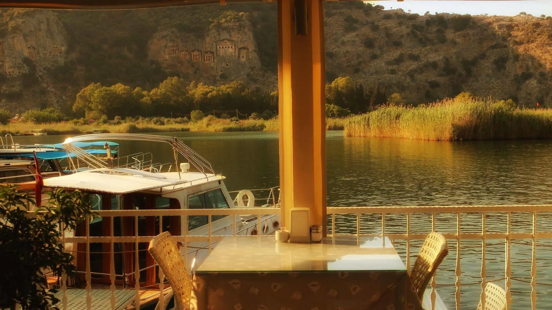 Hotel Arp Dalyan